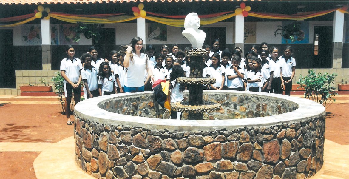 Kinder vor der Casa Anna in Brasilien, Rette ein Kinderleben e.V.